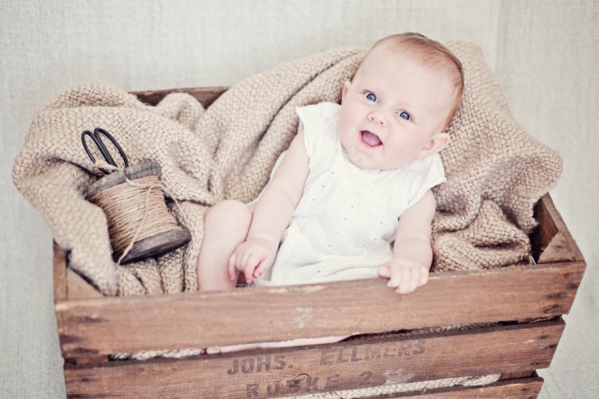 20130530_Babyporträtt_Julie_4mån_0127